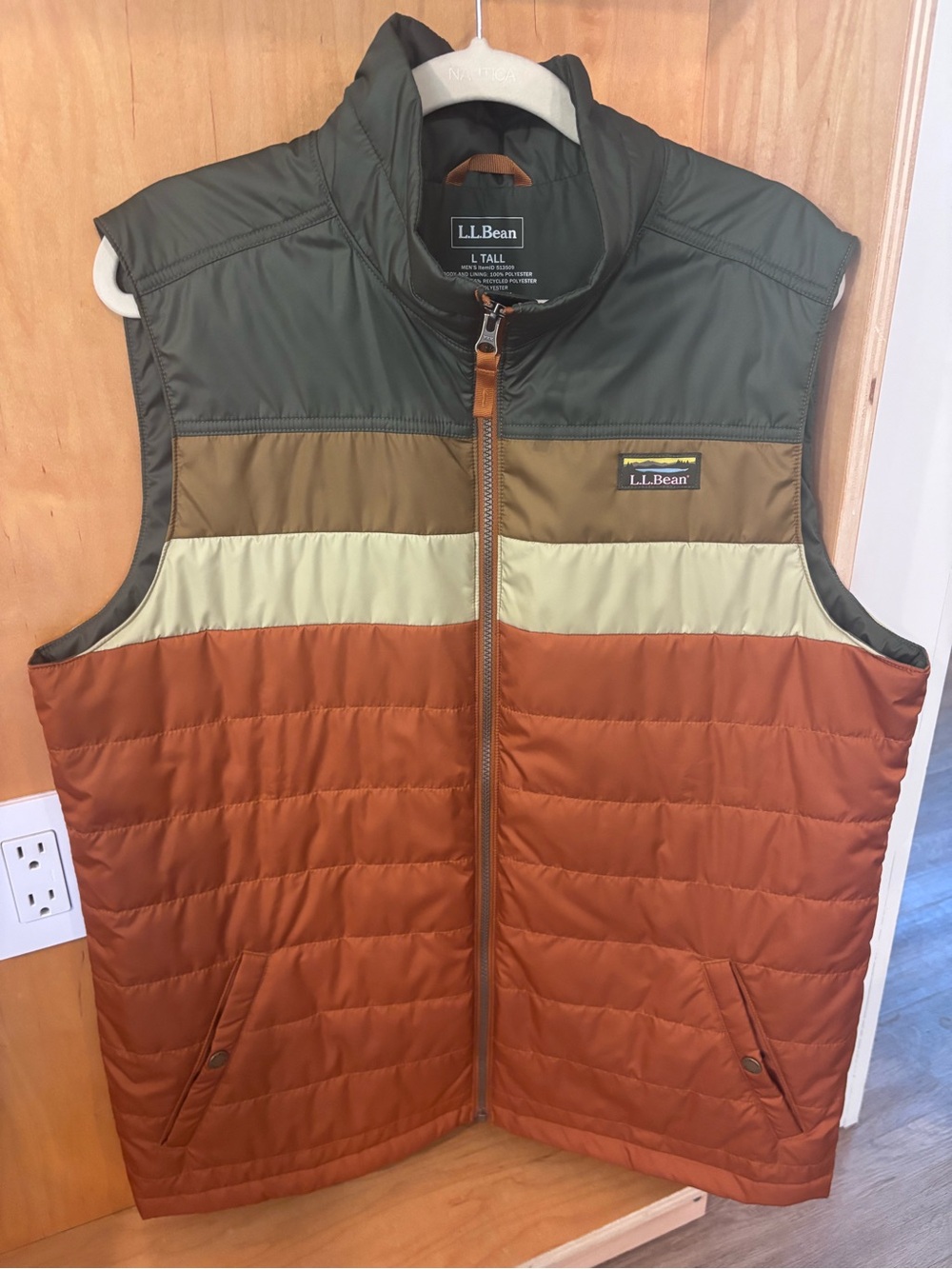 L.L. Bean Men’s Quilted Vest in Rust, Olive & Cream size Large Tall